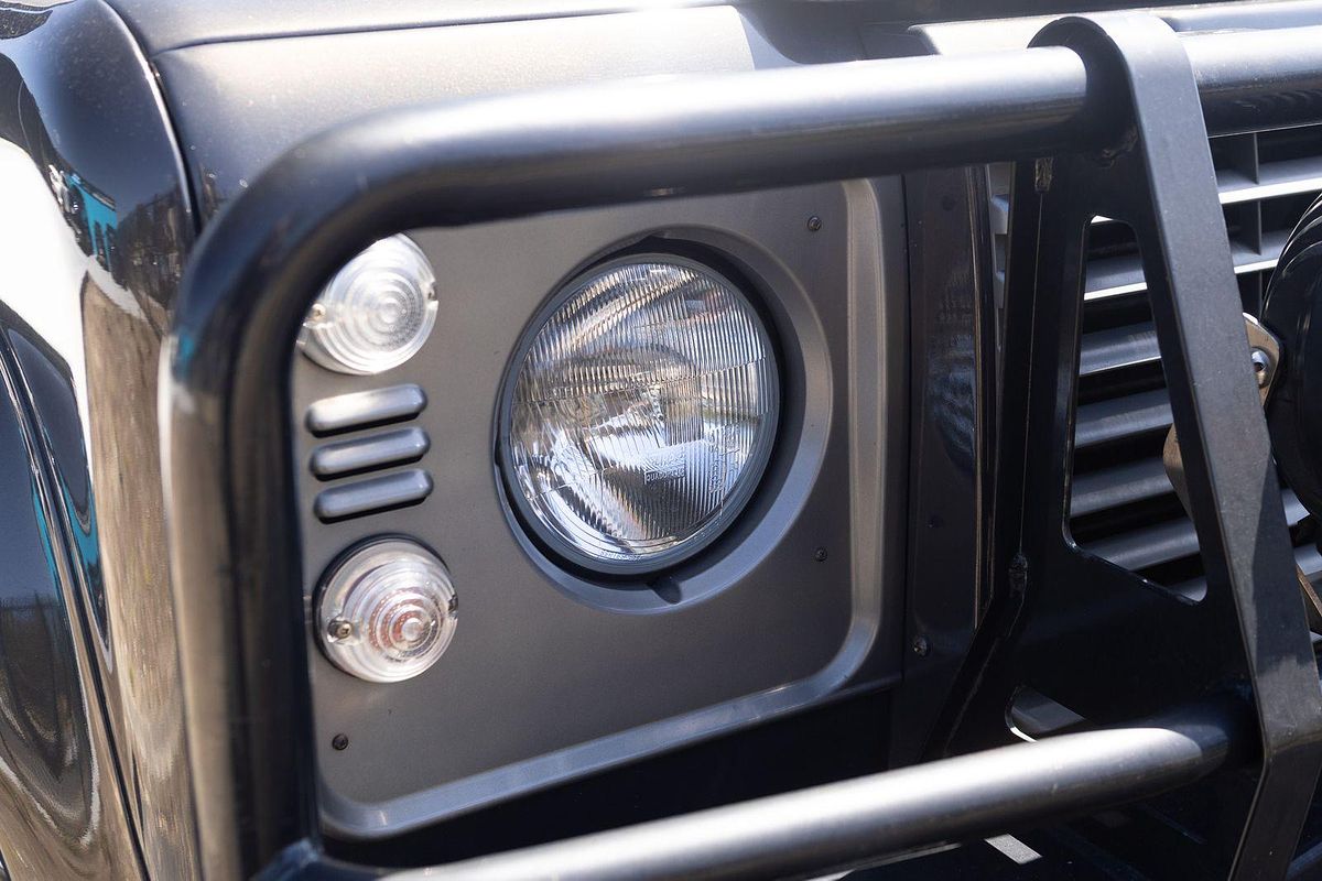 2015 Land Rover Defender 110