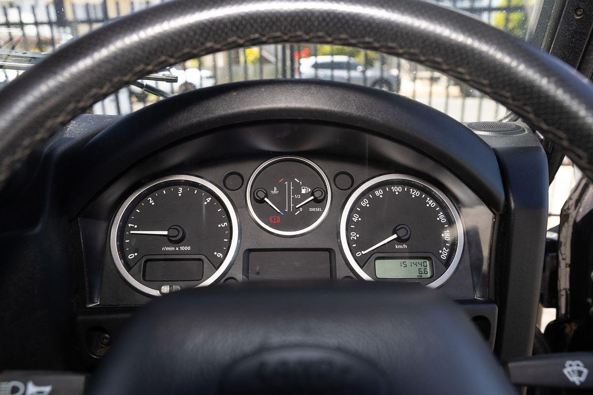 2015 Land Rover Defender 110