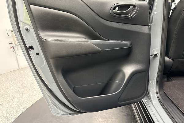 2024 Nissan Navara PRO-4X Warrior D23 4X4