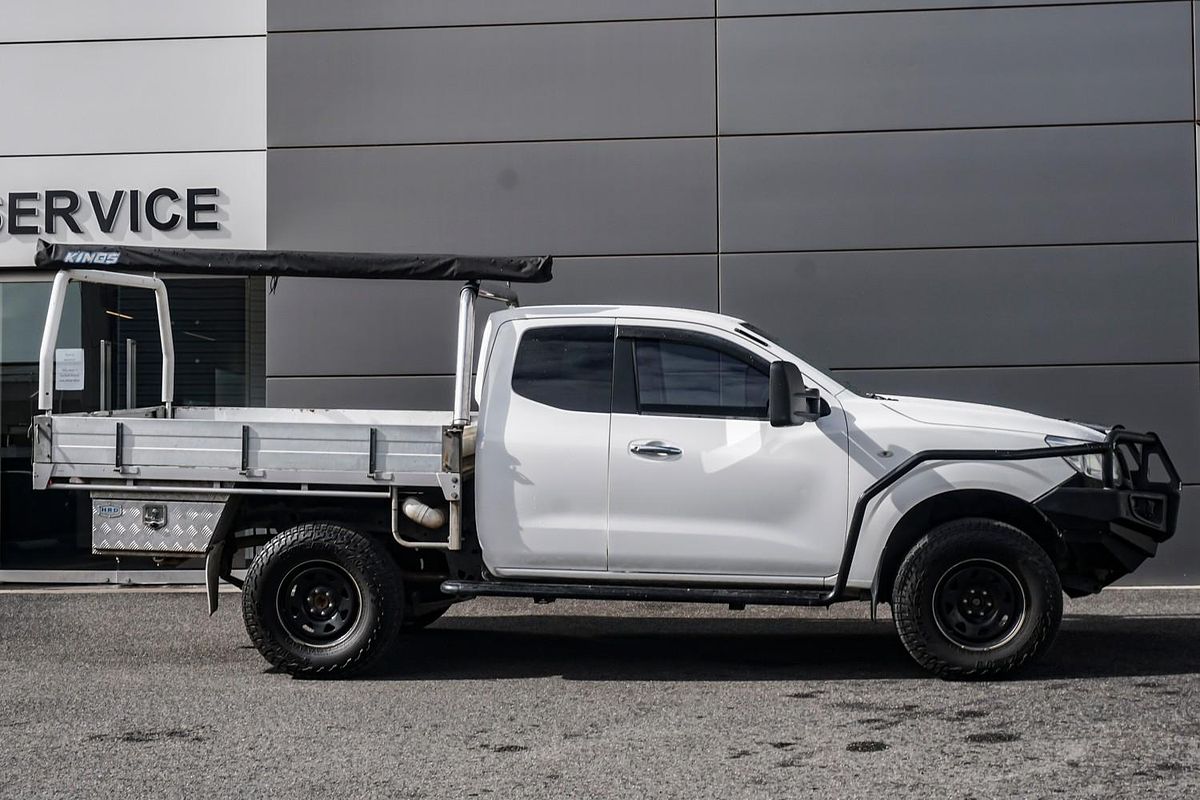 2015 Nissan Navara RX D23 4X4