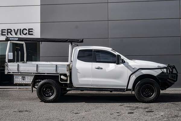2015 Nissan Navara RX D23 4X4