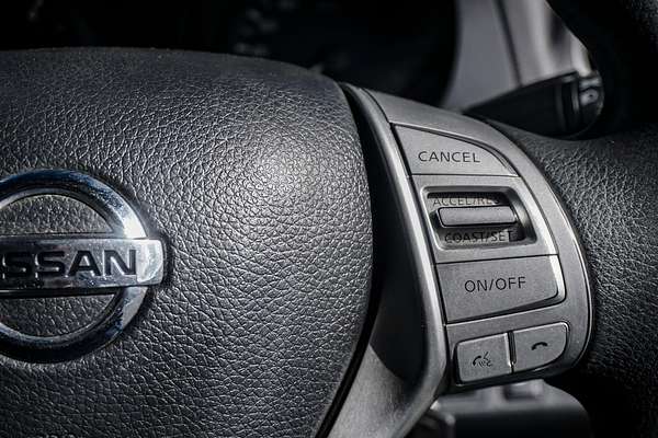 2015 Nissan Navara RX D23 4X4