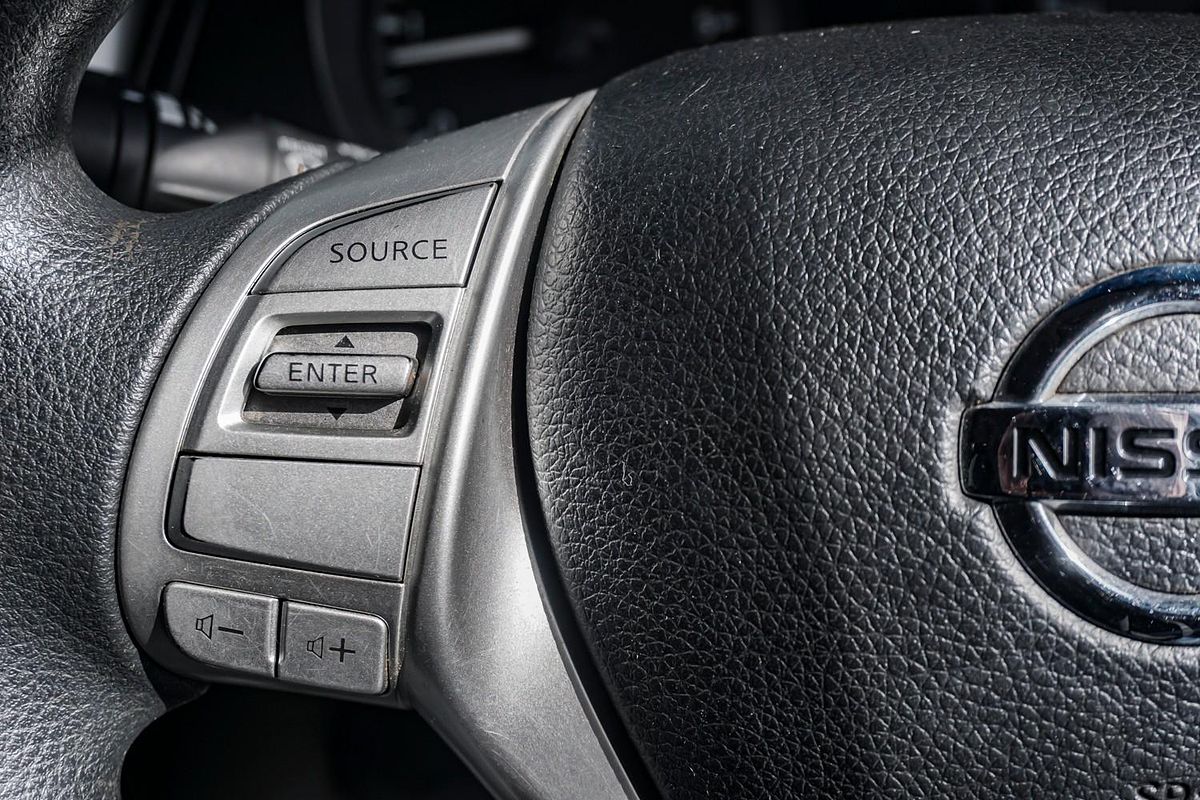 2015 Nissan Navara RX D23 4X4