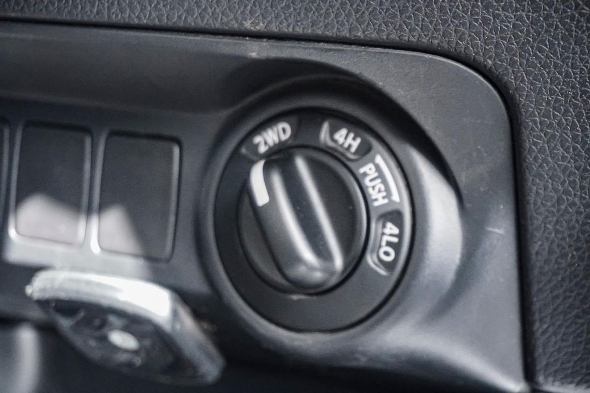 2015 Nissan Navara RX D23 4X4