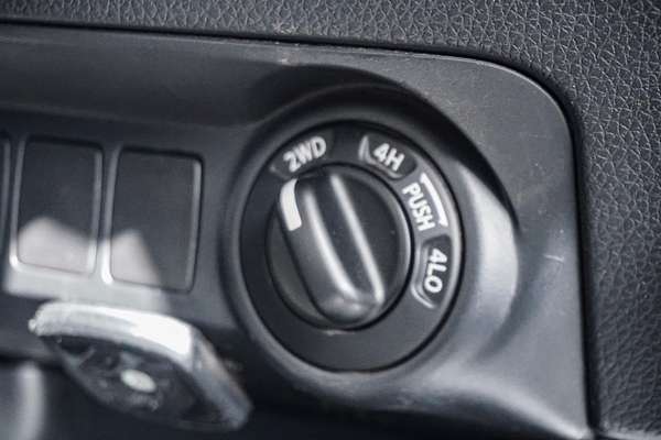 2015 Nissan Navara RX D23 4X4