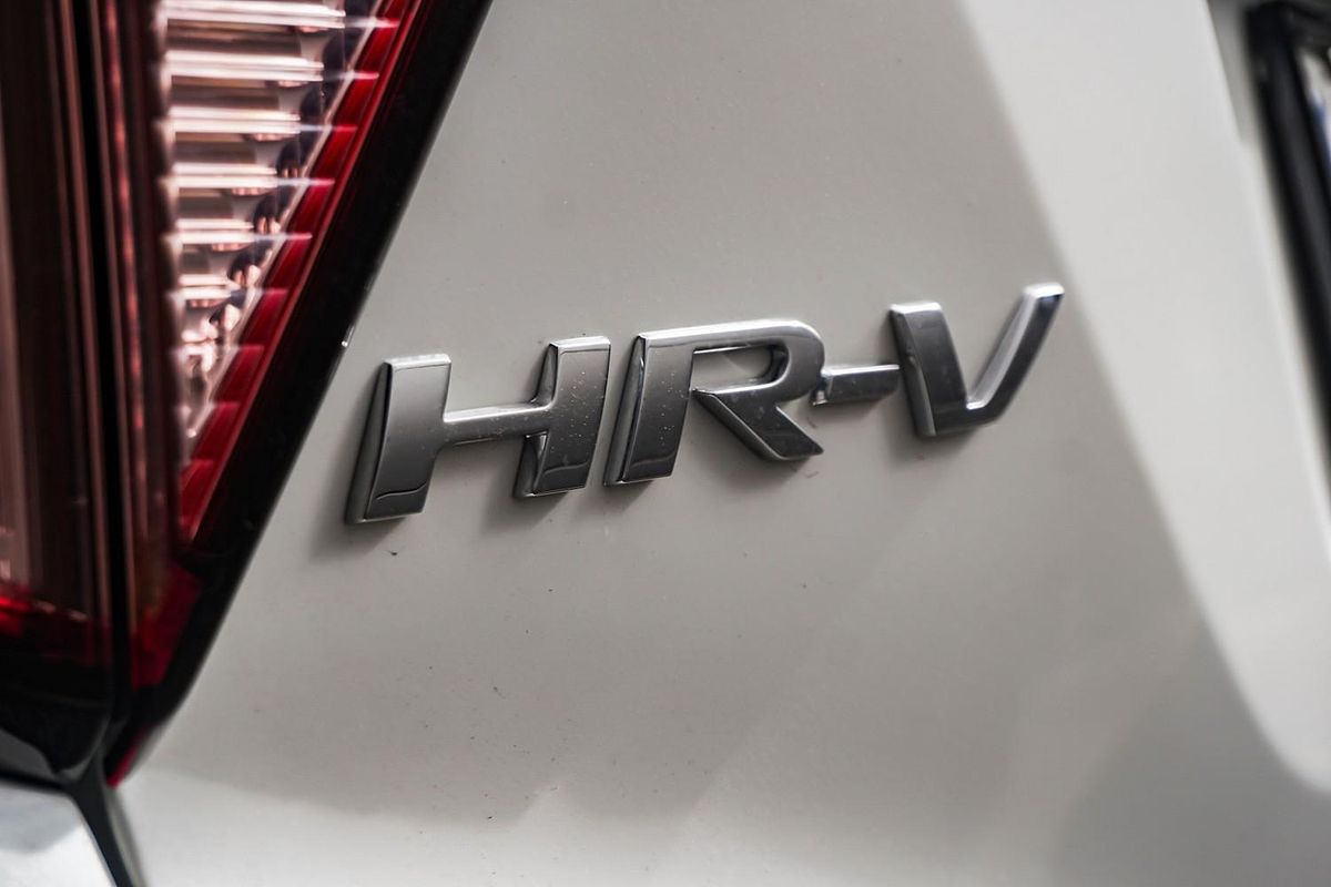 2017 Honda HR-V VTi-S