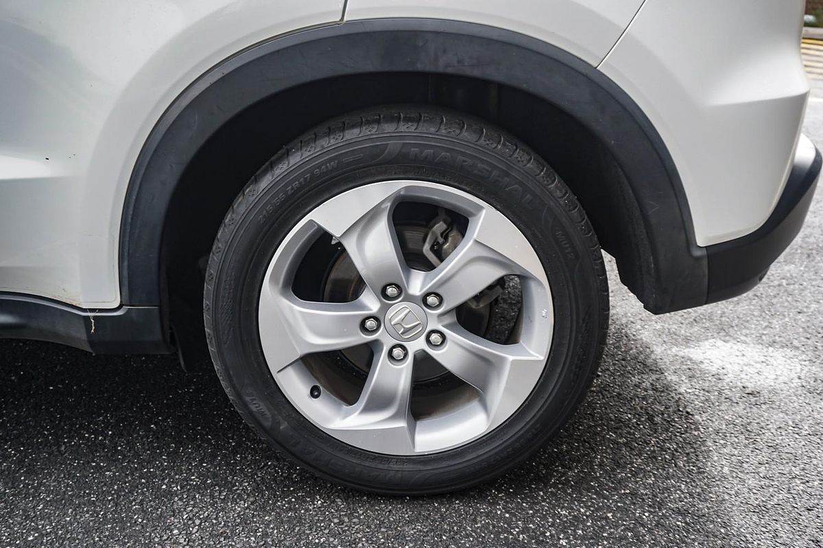 2017 Honda HR-V VTi-S