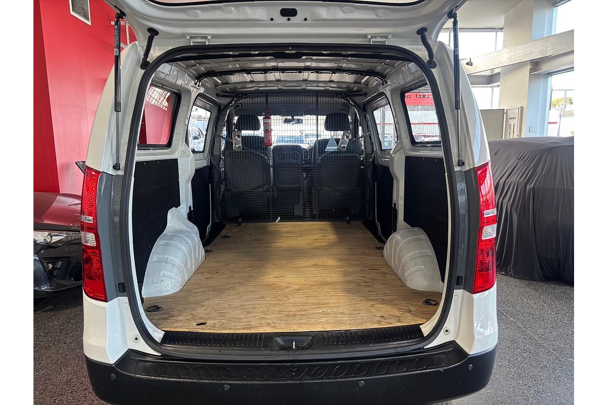 2017 Hyundai iLoad TQ3-V Series II