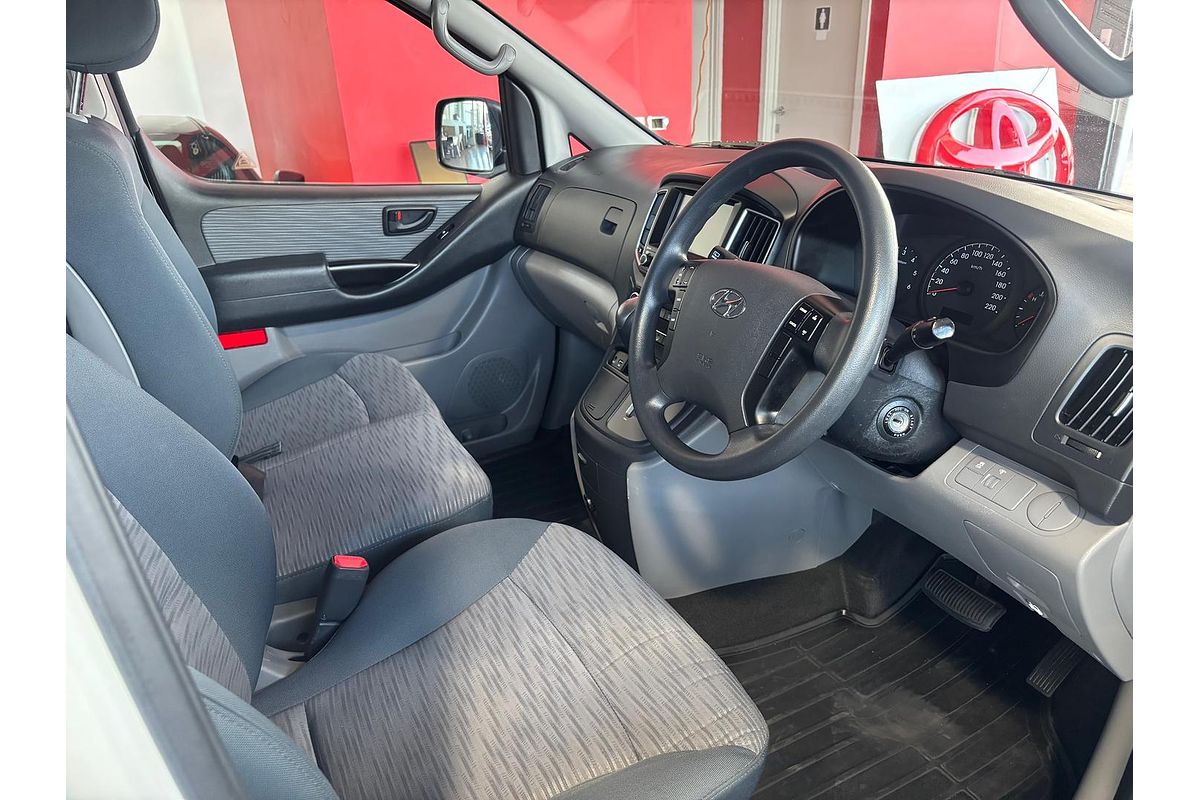 2017 Hyundai iLoad TQ3-V Series II