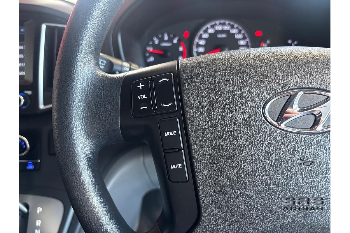 2017 Hyundai iLoad TQ3-V Series II