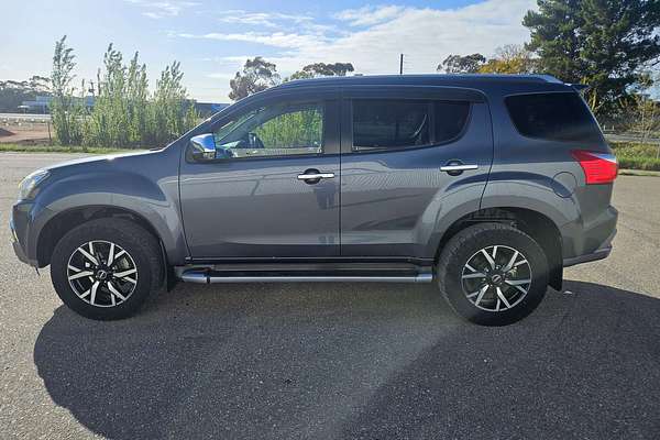 2020 Isuzu MU-X LS-T
