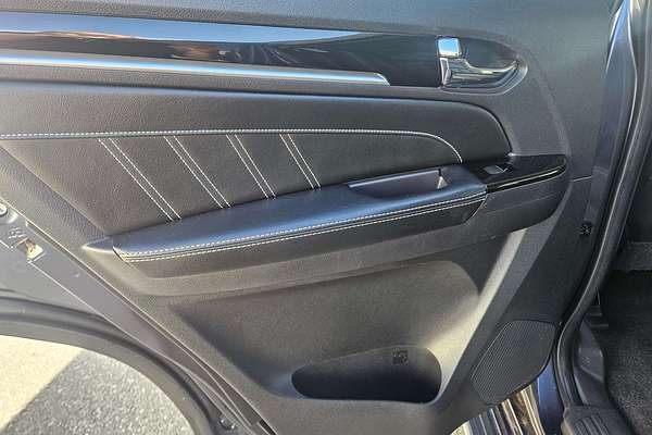 2020 Isuzu MU-X LS-T