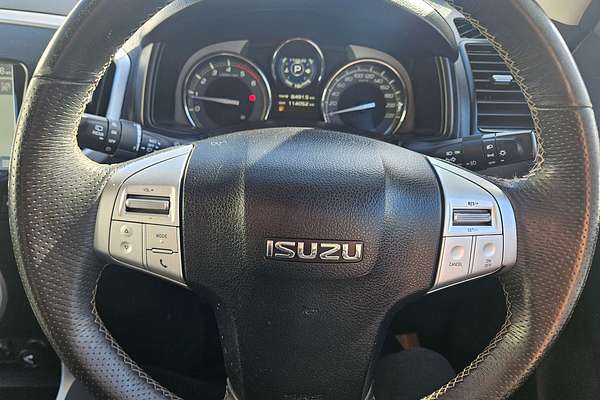 2020 Isuzu MU-X LS-T