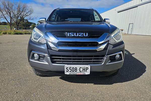 2020 Isuzu MU-X LS-T