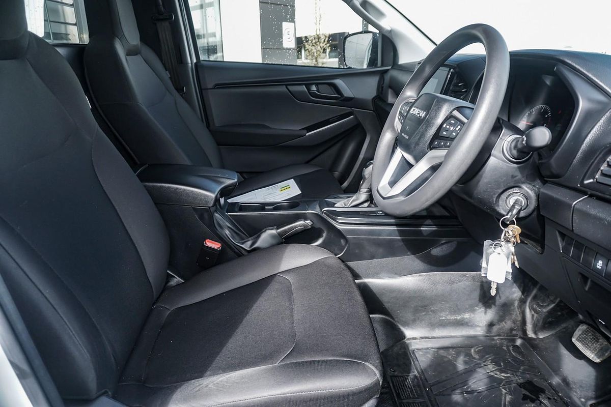 2023 Isuzu D-MAX SX High Ride Rear Wheel Drive