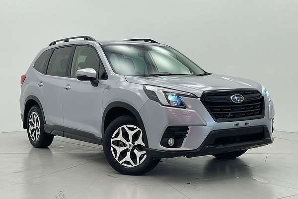 2023 Subaru Forester 2.5i 50 Years Edition S5