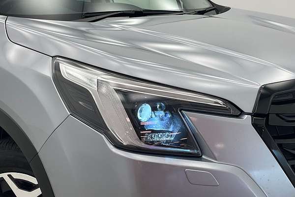2023 Subaru Forester 2.5i 50 Years Edition S5