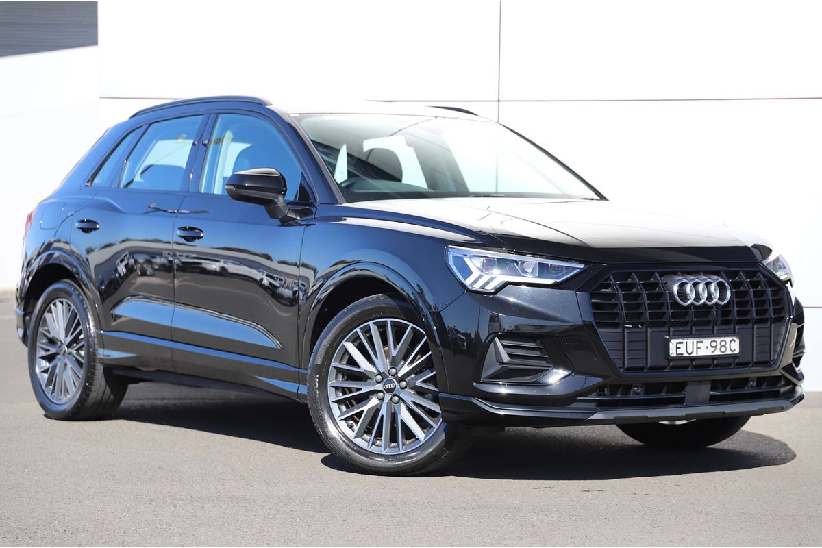 2022 Audi Q3 35 TFSI F3