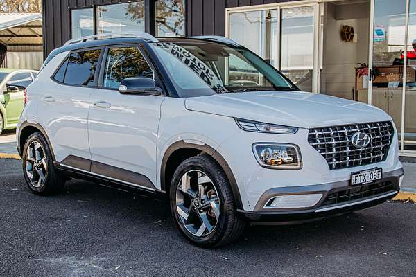 2020 Hyundai Venue Elite QX