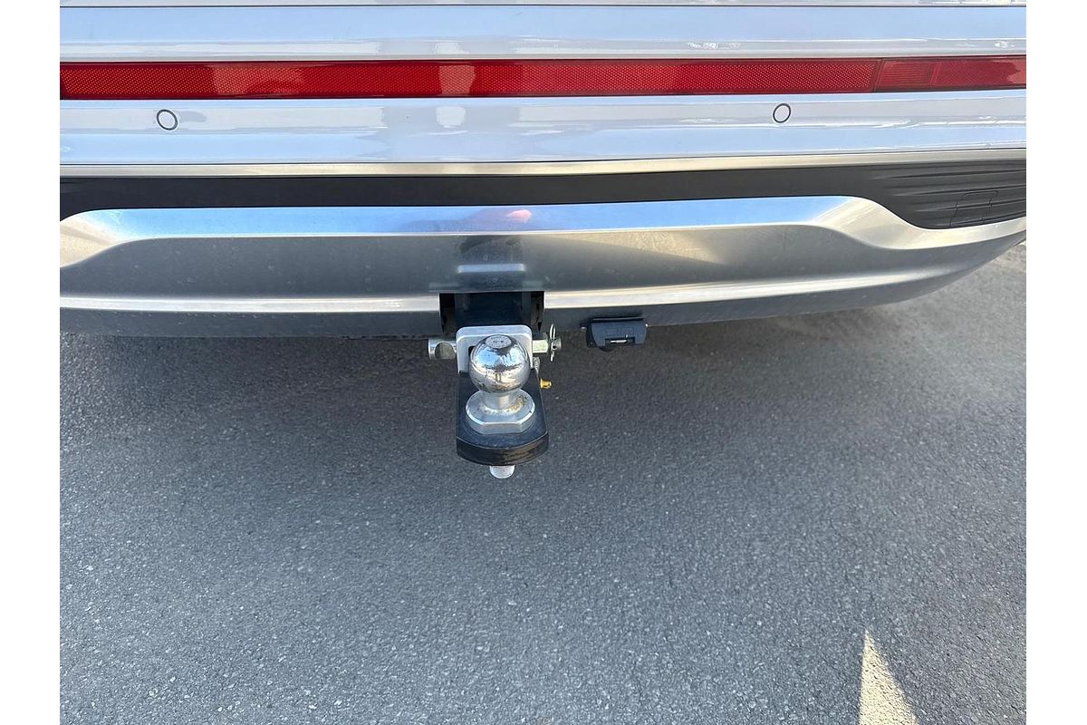 2020 Hyundai Santa Fe Highlander TM.2