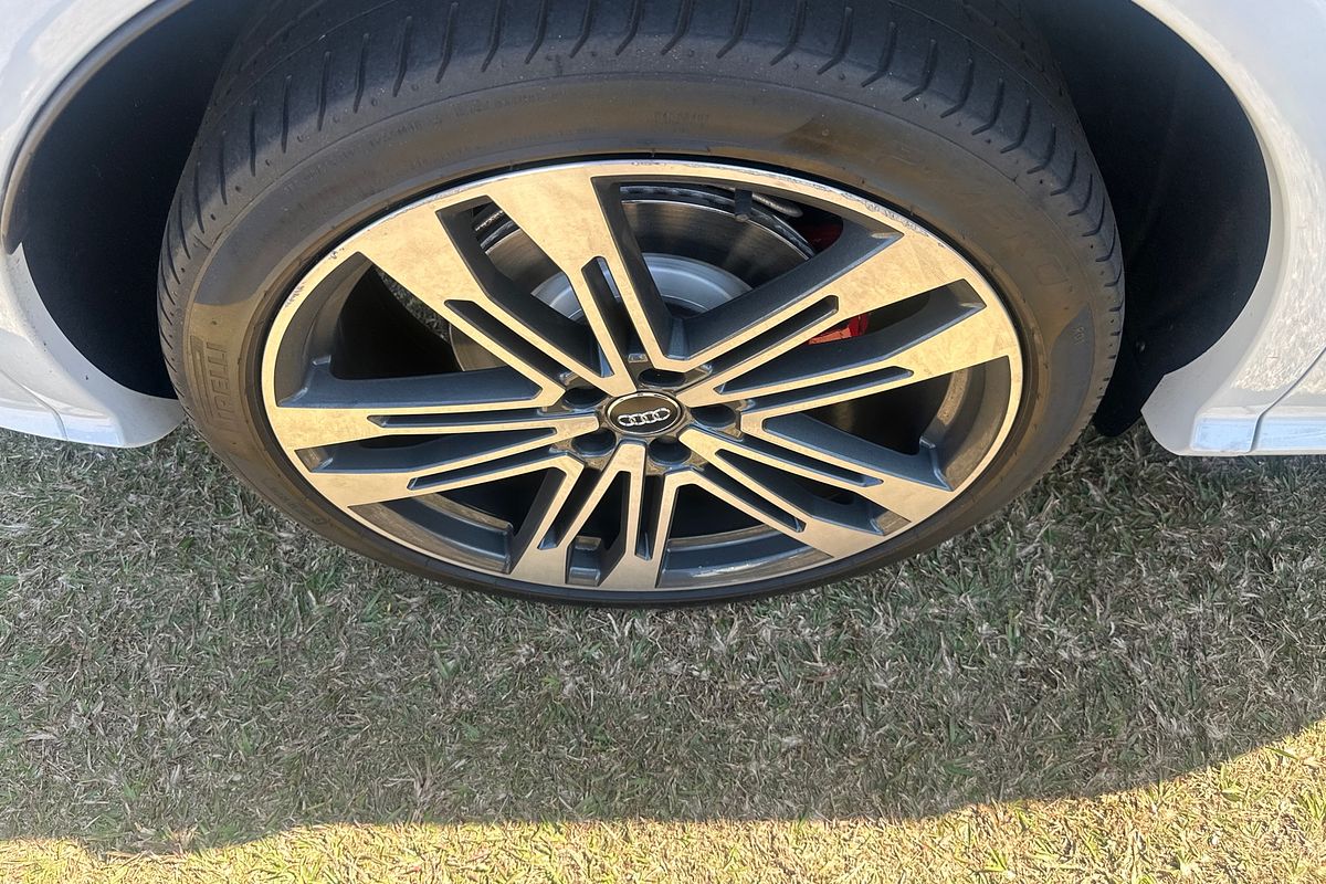2020 Audi SQ5 FY