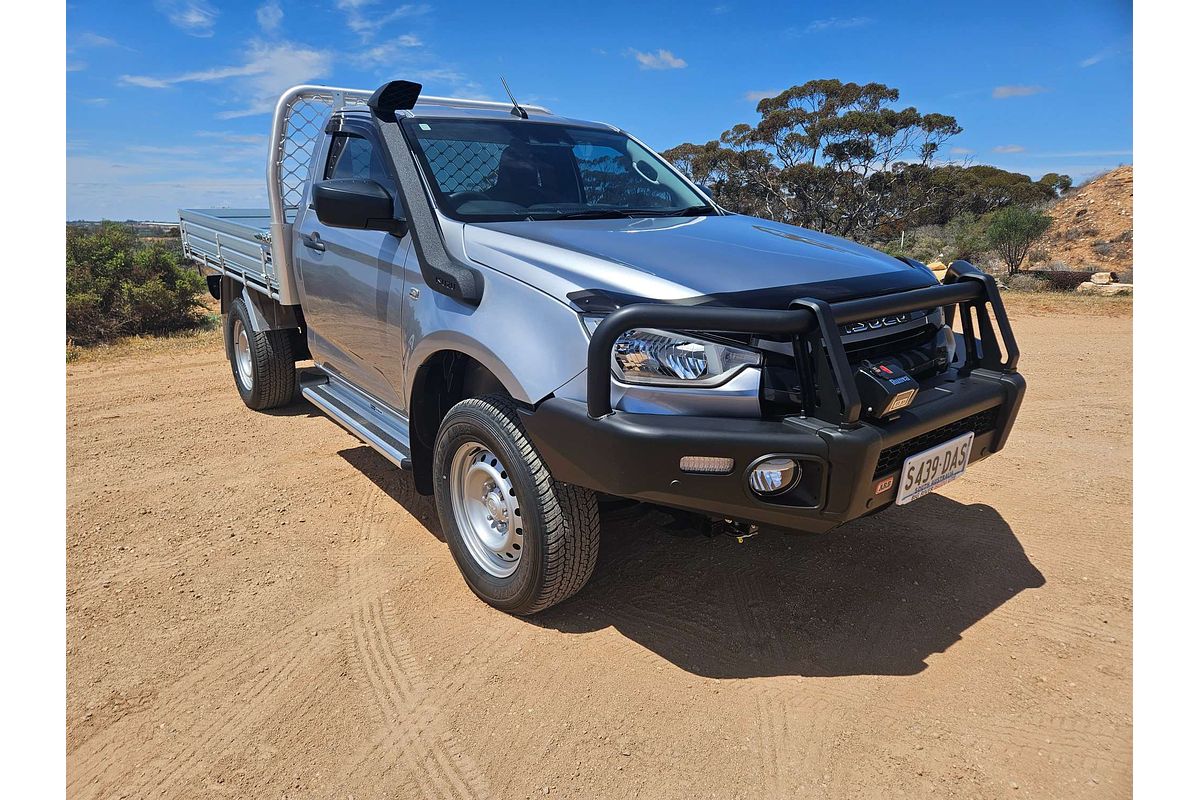 2023 Isuzu D-MAX SX  4X4