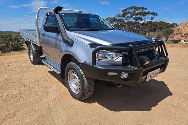 2023 Isuzu D-MAX SX  4X4