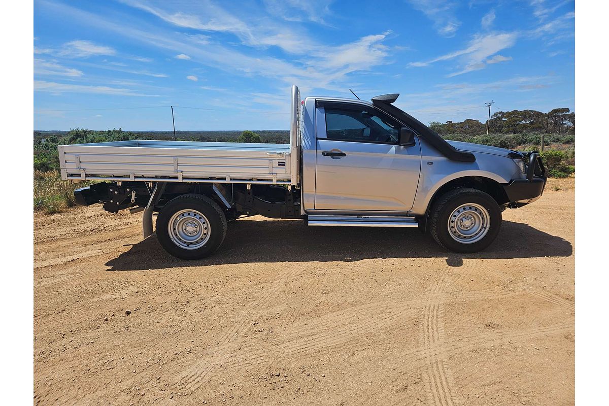 2023 Isuzu D-MAX SX  4X4