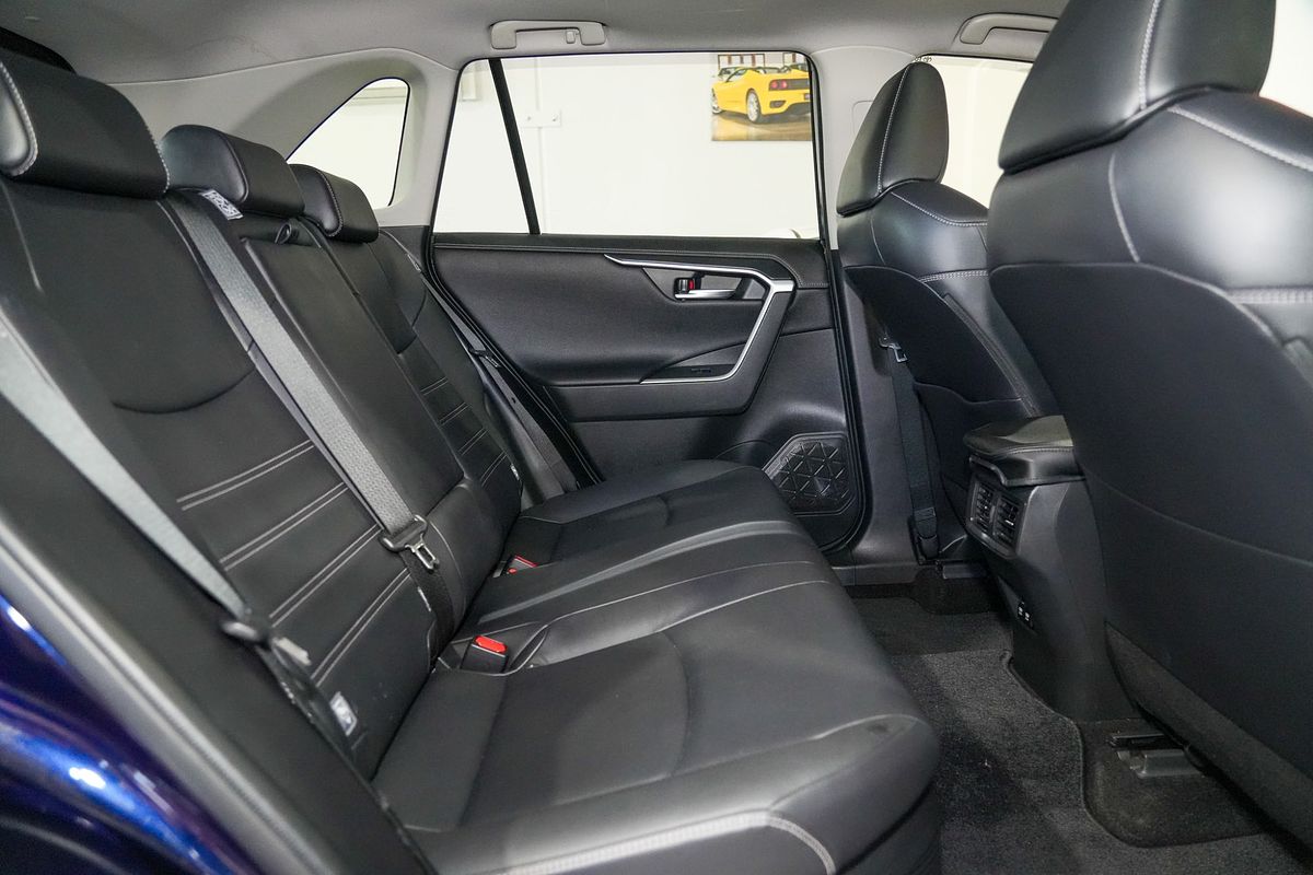 2020 Toyota RAV4 Cruiser AXAH52R