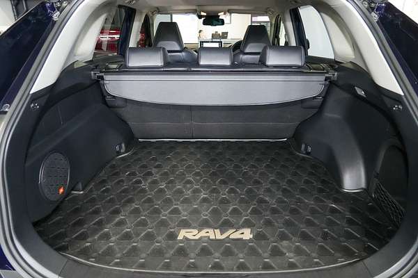 2020 Toyota RAV4 Cruiser AXAH52R