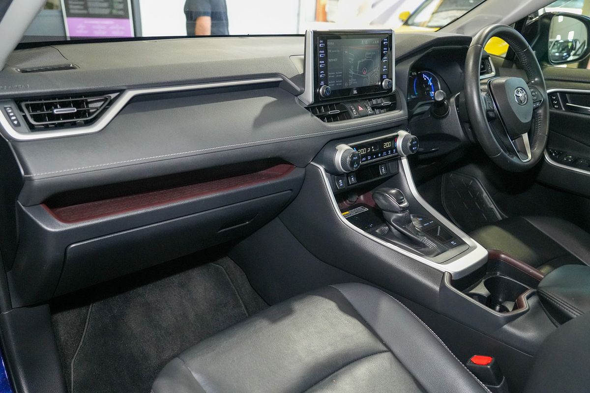 2020 Toyota RAV4 Cruiser AXAH52R