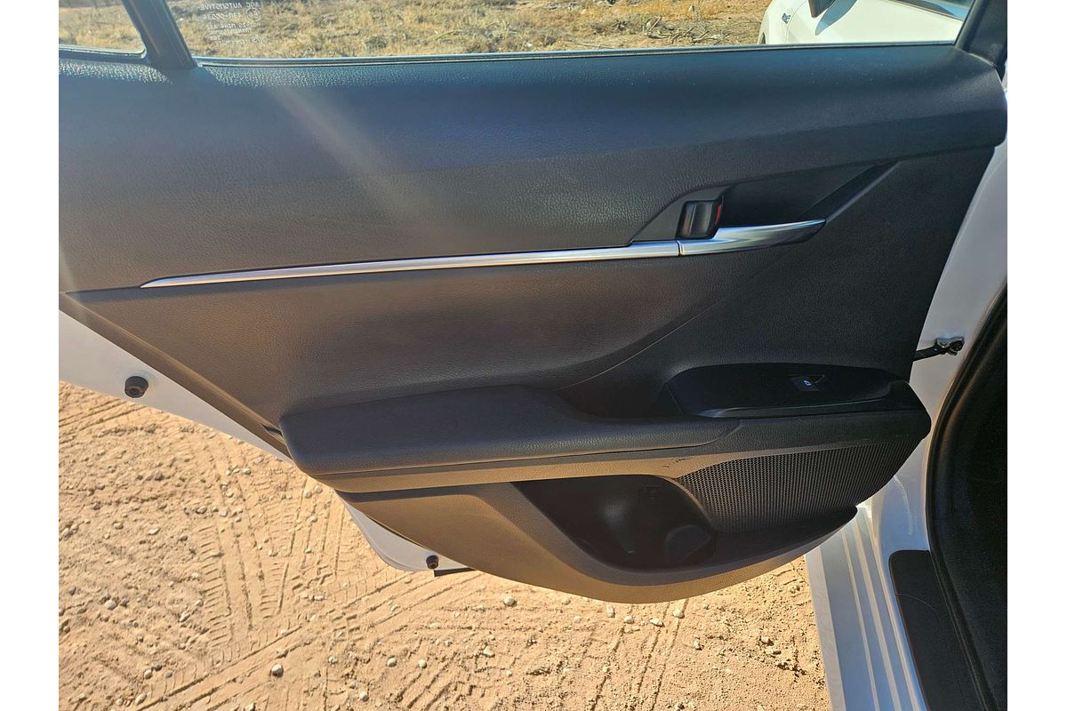 2021 Toyota Camry Ascent AXVH70R