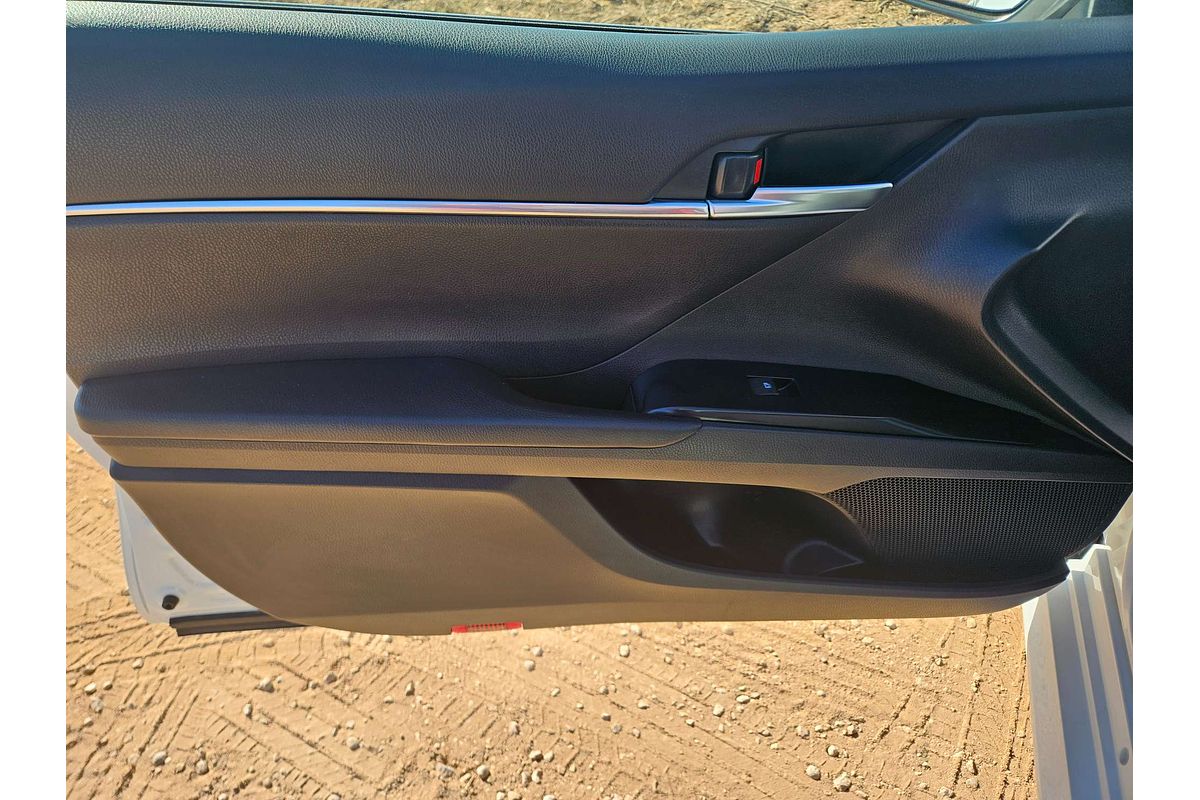 2021 Toyota Camry Ascent AXVH70R