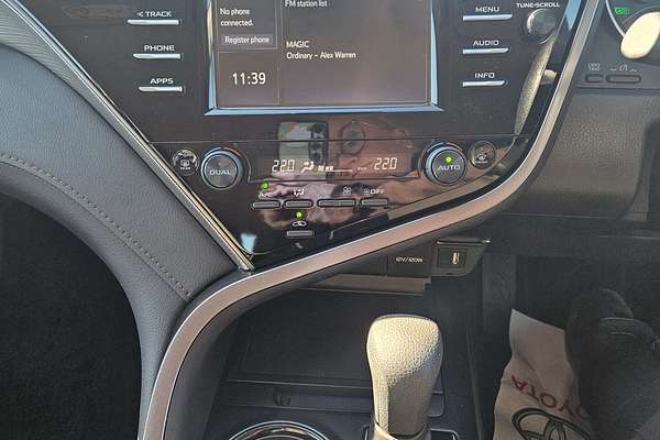 2021 Toyota Camry Ascent AXVH70R