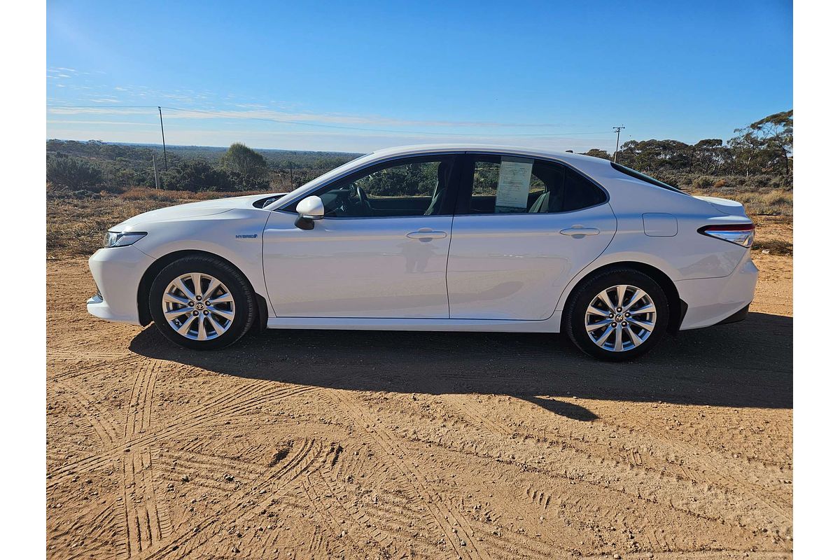 2021 Toyota Camry Ascent AXVH70R