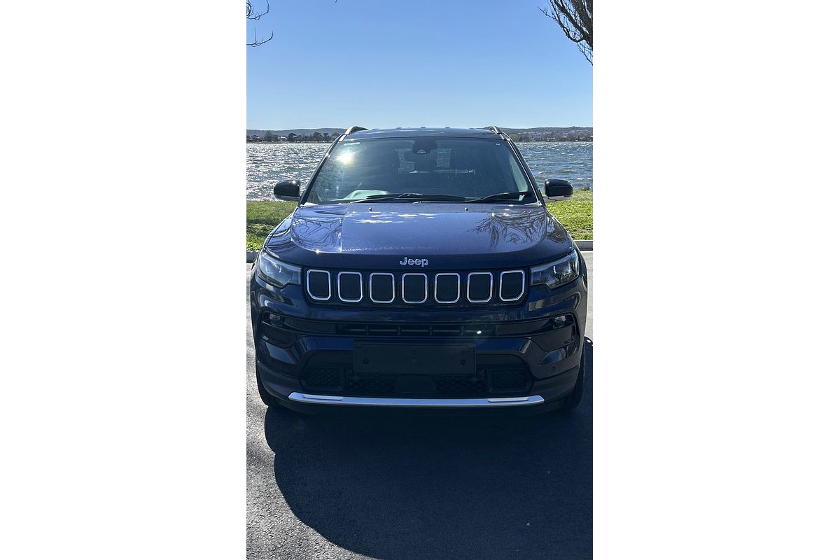2023 Jeep Compass Limited M6