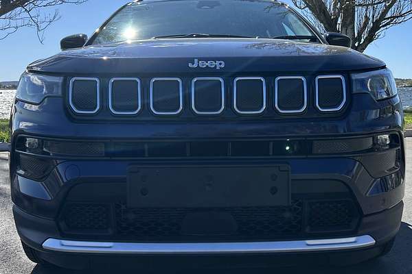 2023 Jeep Compass Limited M6