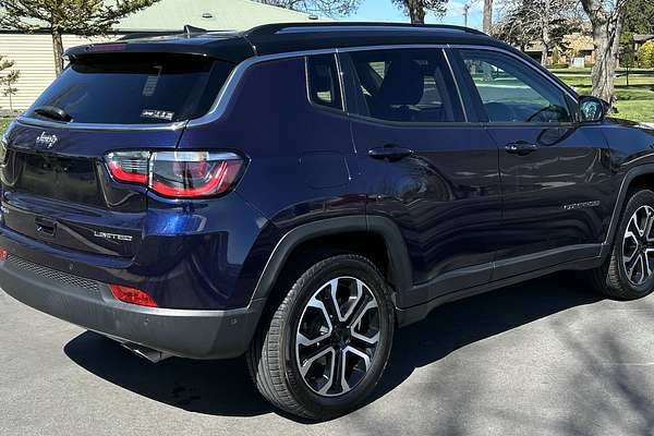 2023 Jeep Compass Limited M6