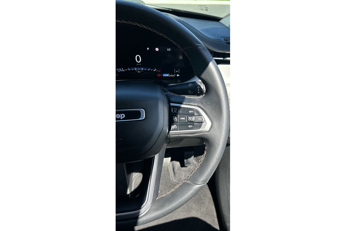 2023 Jeep Compass Limited M6
