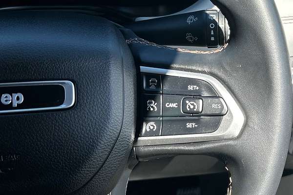 2023 Jeep Compass Limited M6