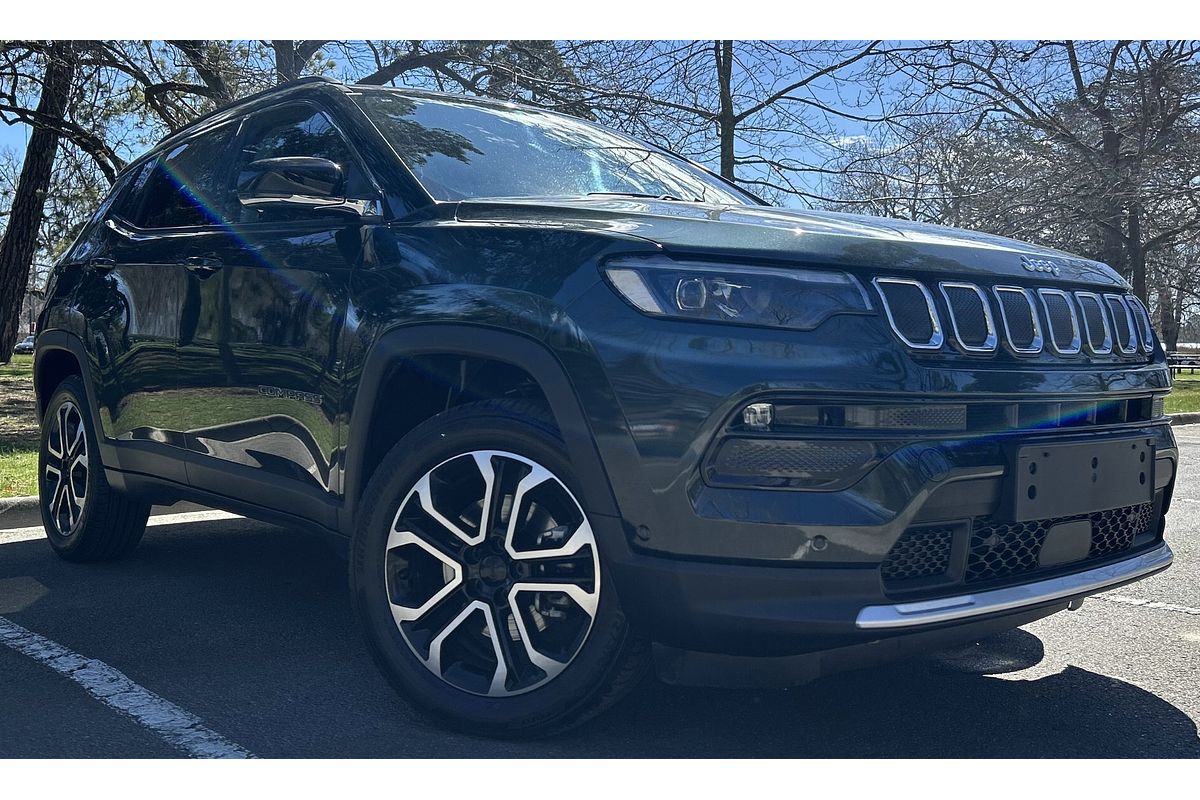 2023 Jeep Compass Limited M6