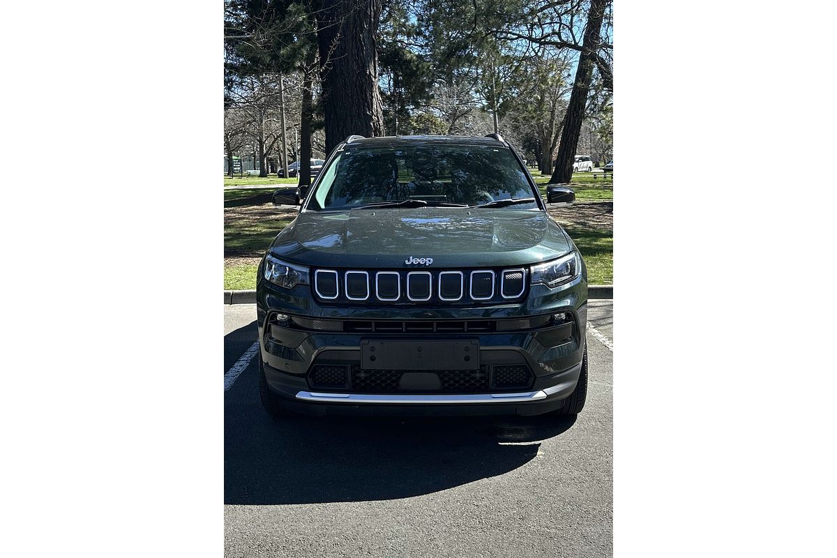 2023 Jeep Compass Limited M6