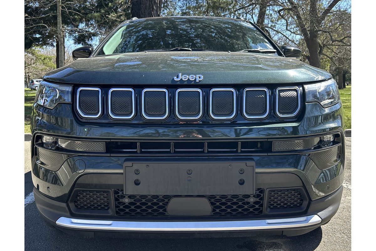 2023 Jeep Compass Limited M6