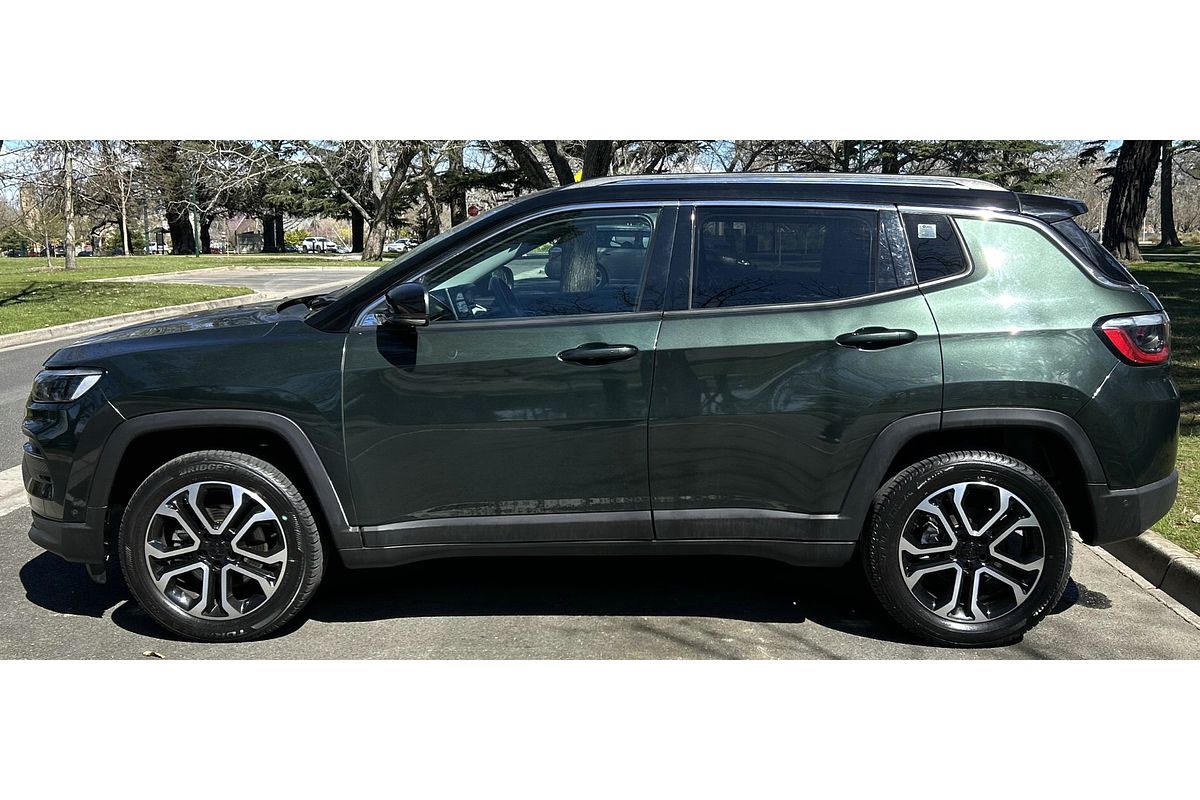 2023 Jeep Compass Limited M6