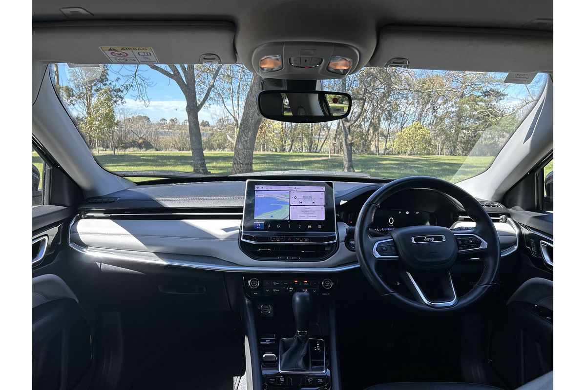 2023 Jeep Compass Limited M6