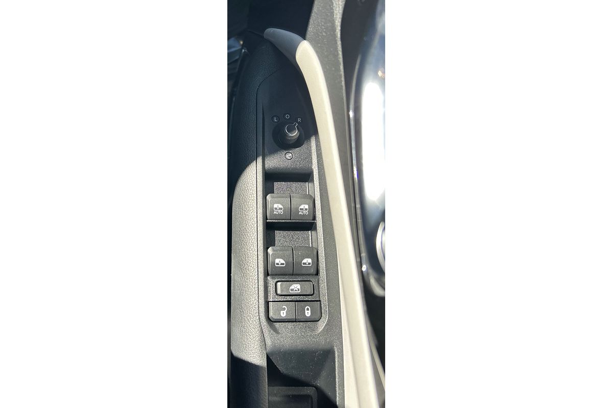 2023 Jeep Compass Limited M6