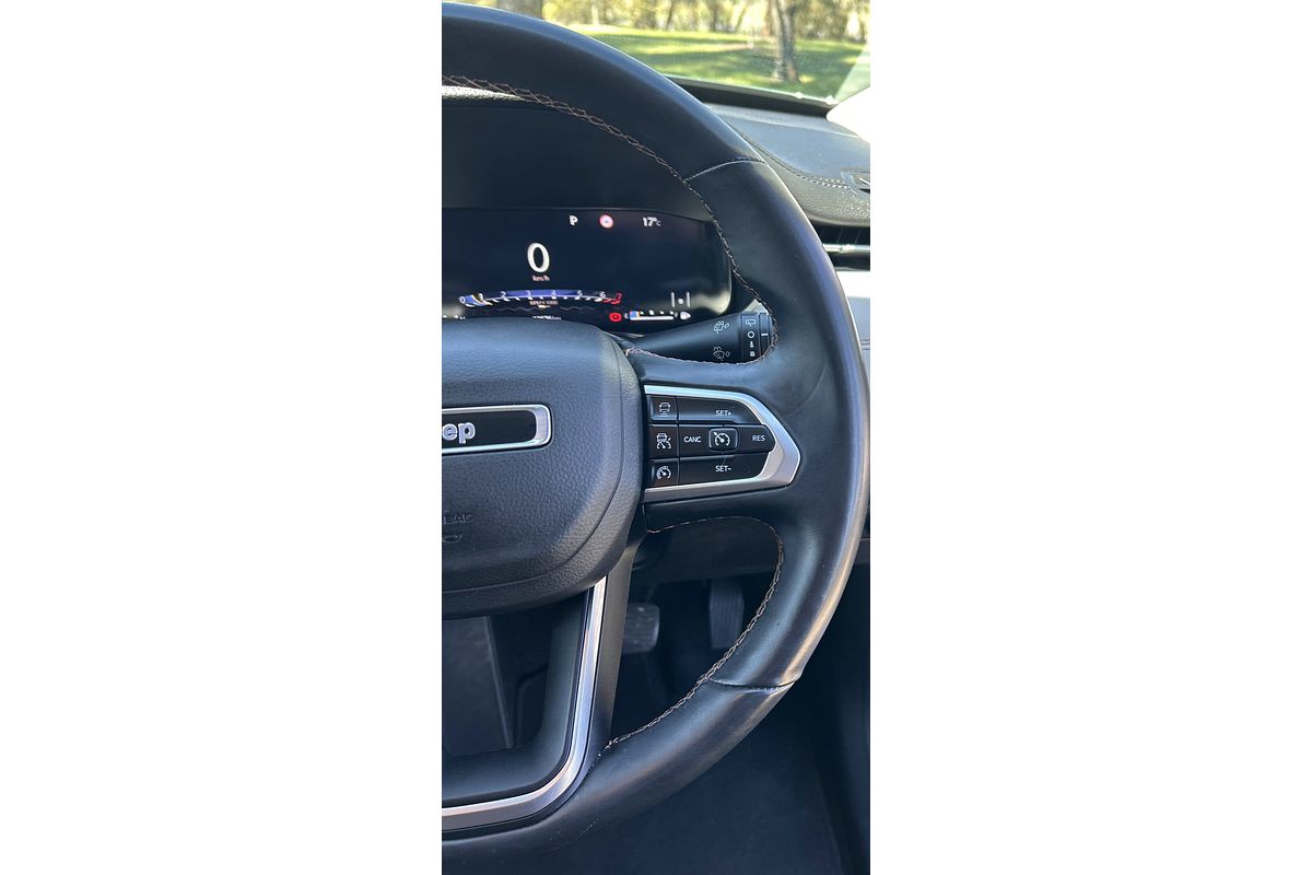 2023 Jeep Compass Limited M6