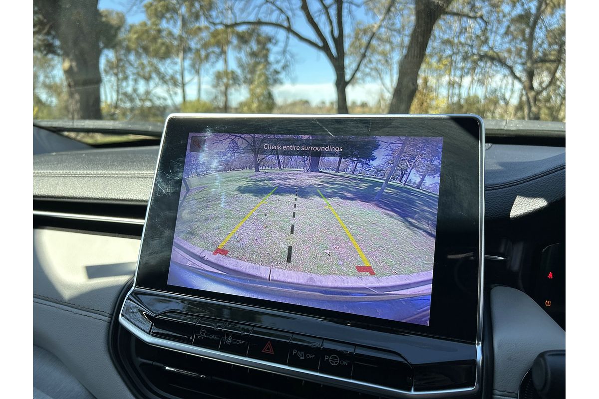 2023 Jeep Compass Limited M6