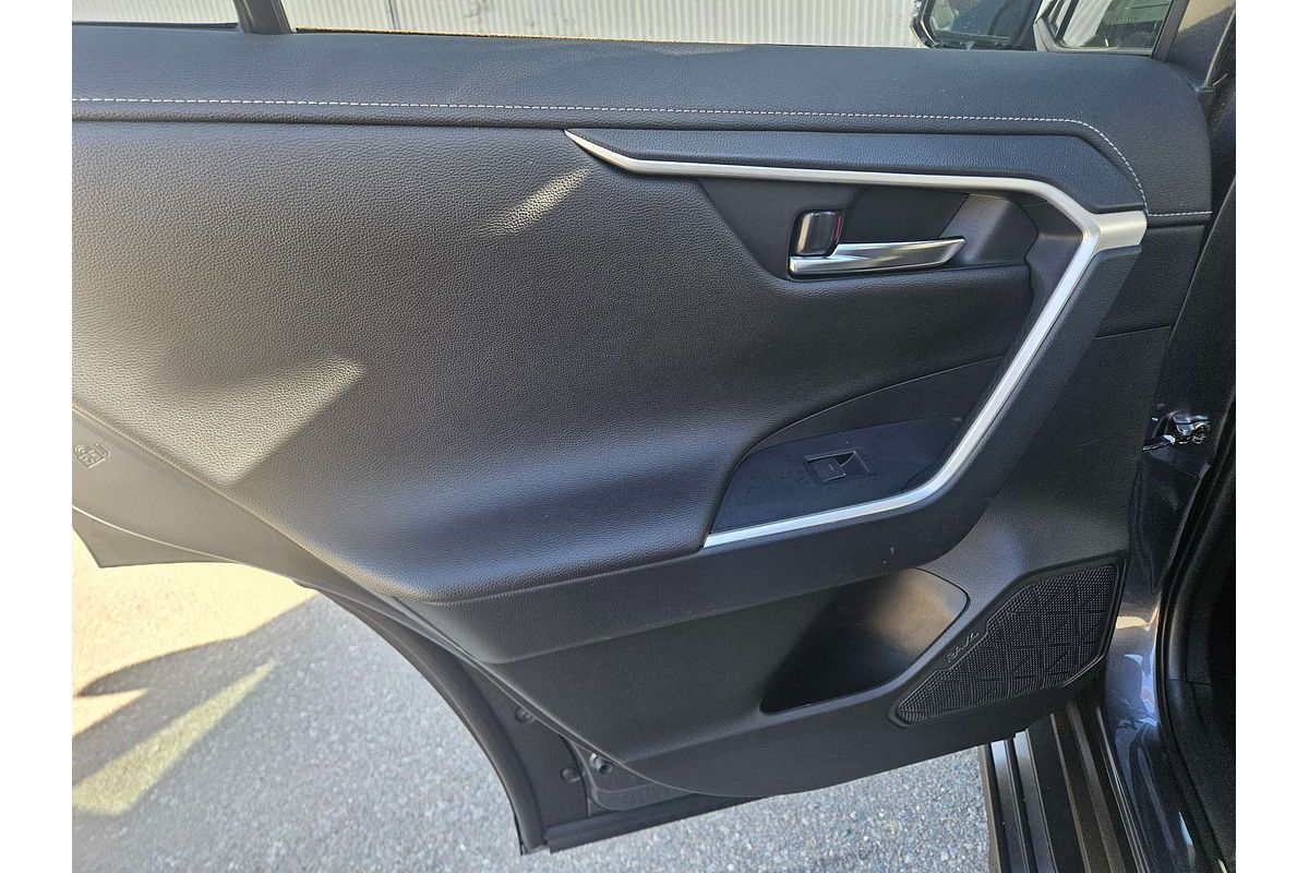 2022 Toyota RAV4 Cruiser AXAH52R