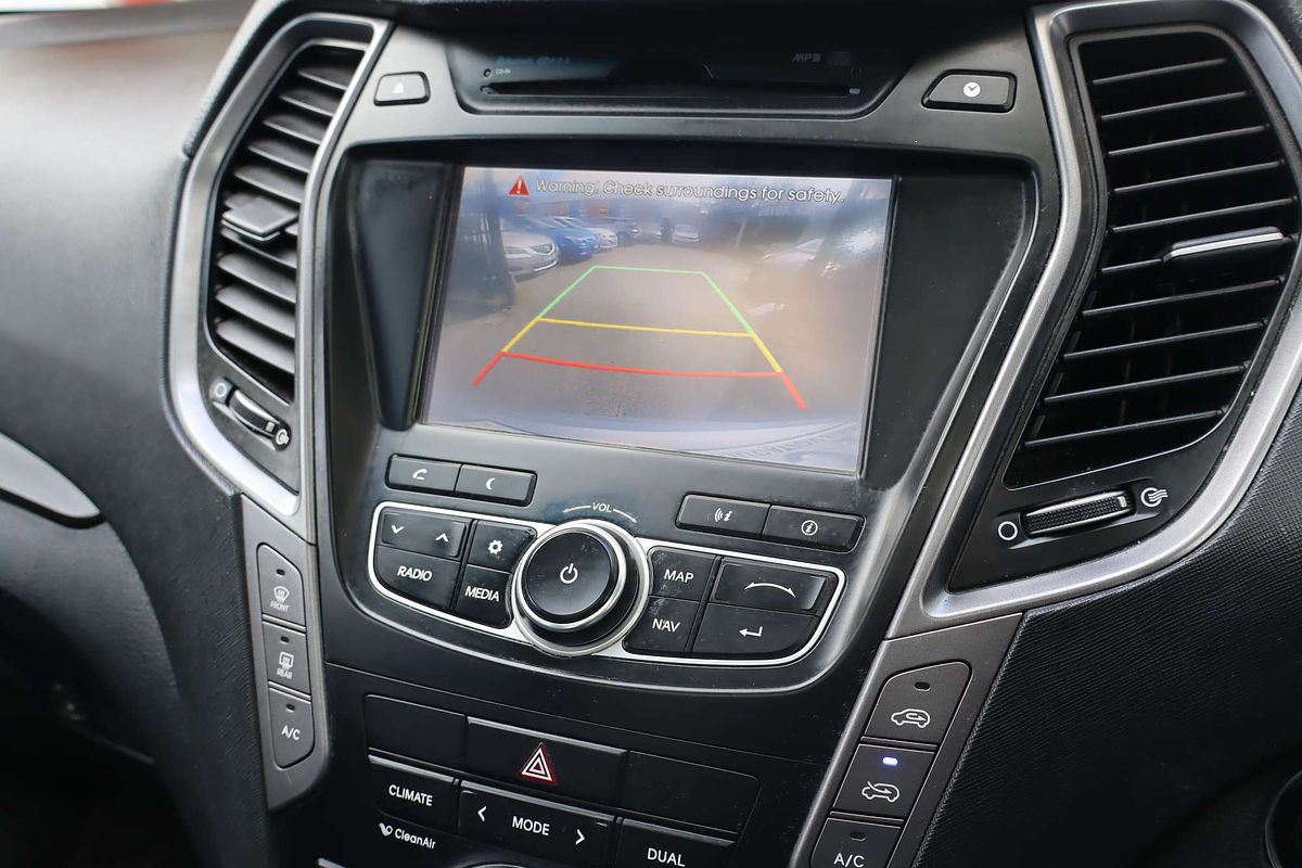 2014 Hyundai Santa Fe Highlander DM